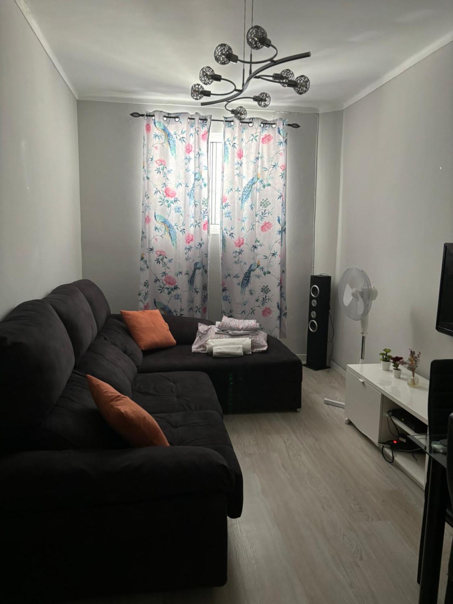 Apartamento Remodelado No Seixal 塞沙尔 外观 照片